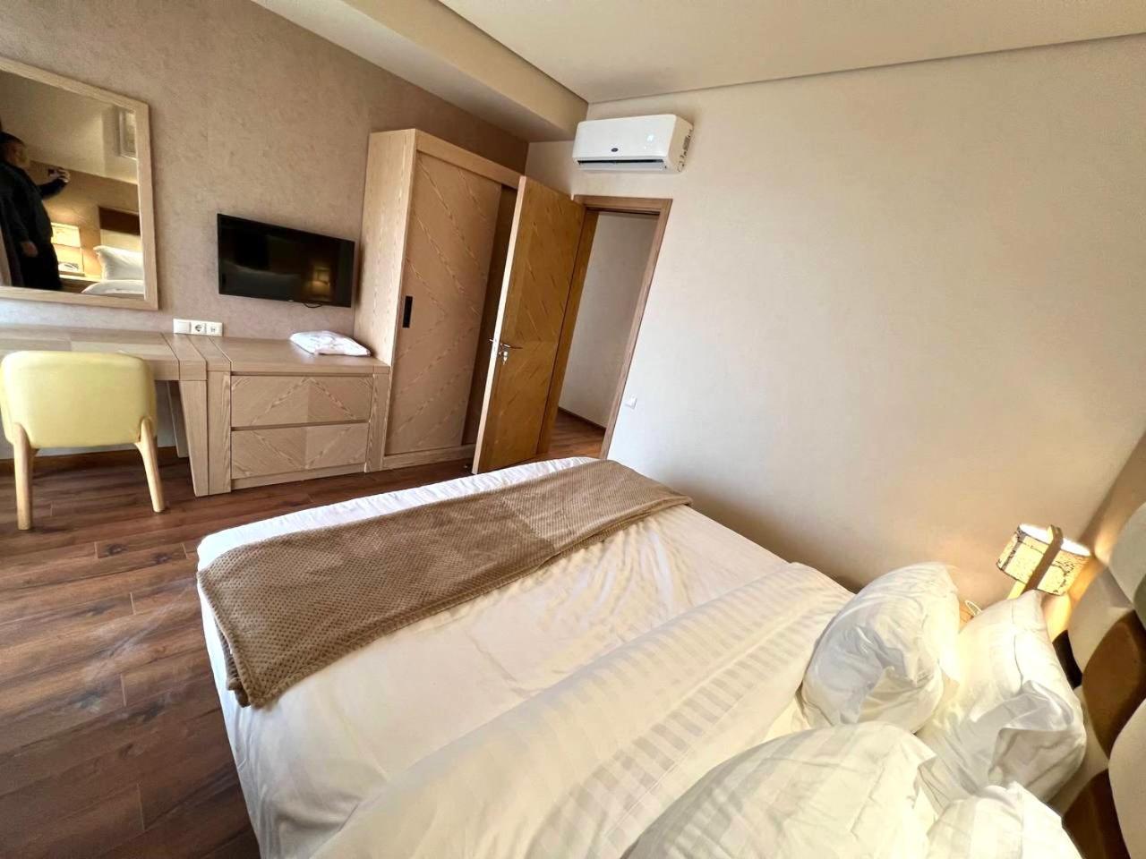Luxury Oasis Apartment Chakvi Room photo